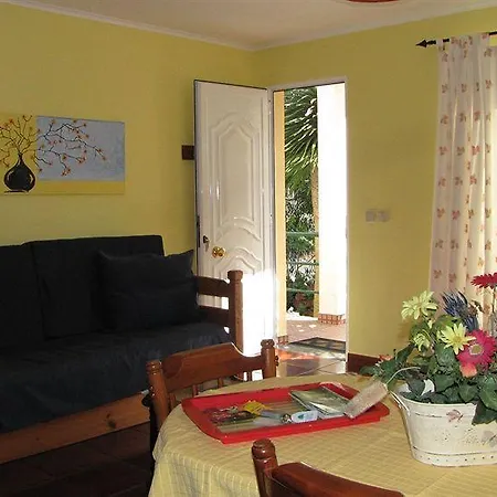 Quinta Das Acacias Guest Houses Szálloda 3*
