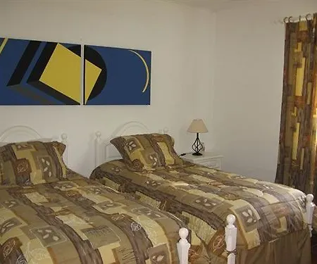 Hotel Quinta Das Acacias Guest Houses 3*